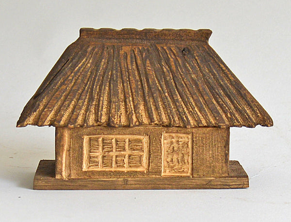 Wood Figurines 13x6.5x8.5cm